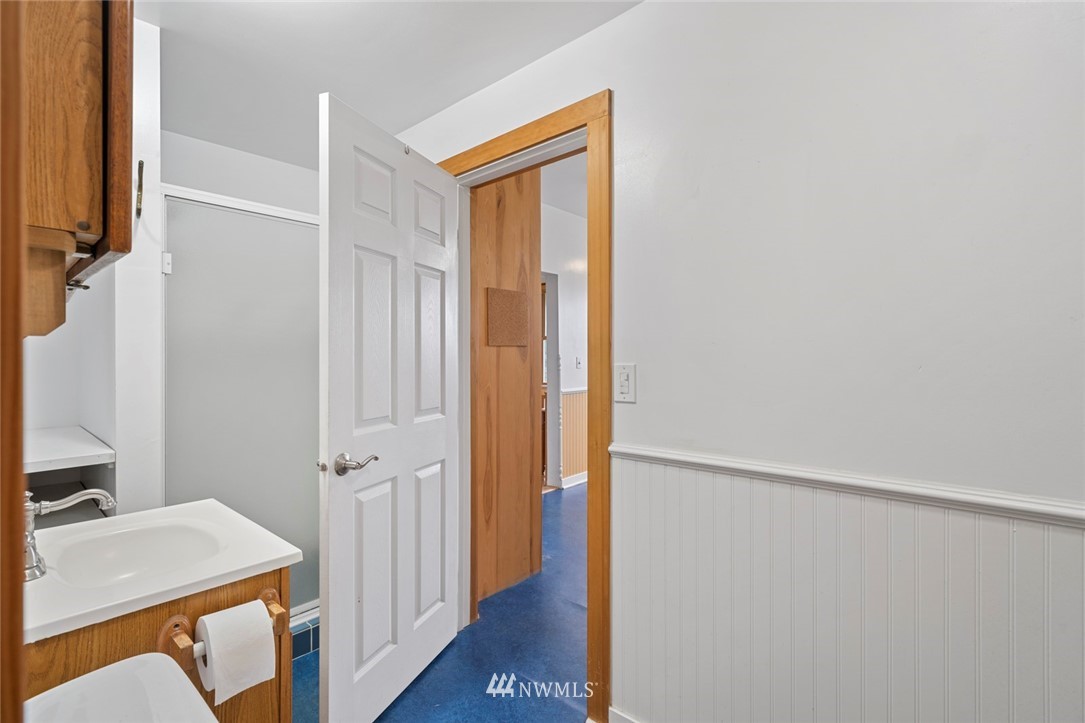 31813 Southeast Issaquah-Fall City Road Fall City, WA 98024 - Photo 15 of 40 Gallery Image 15