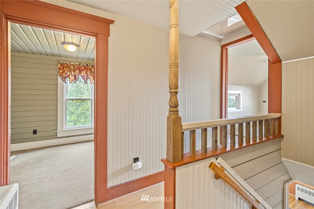31813 Southeast Issaquah-Fall City Road Fall City, WA 98024 - Photo 23 of 40 Gallery Image 23
