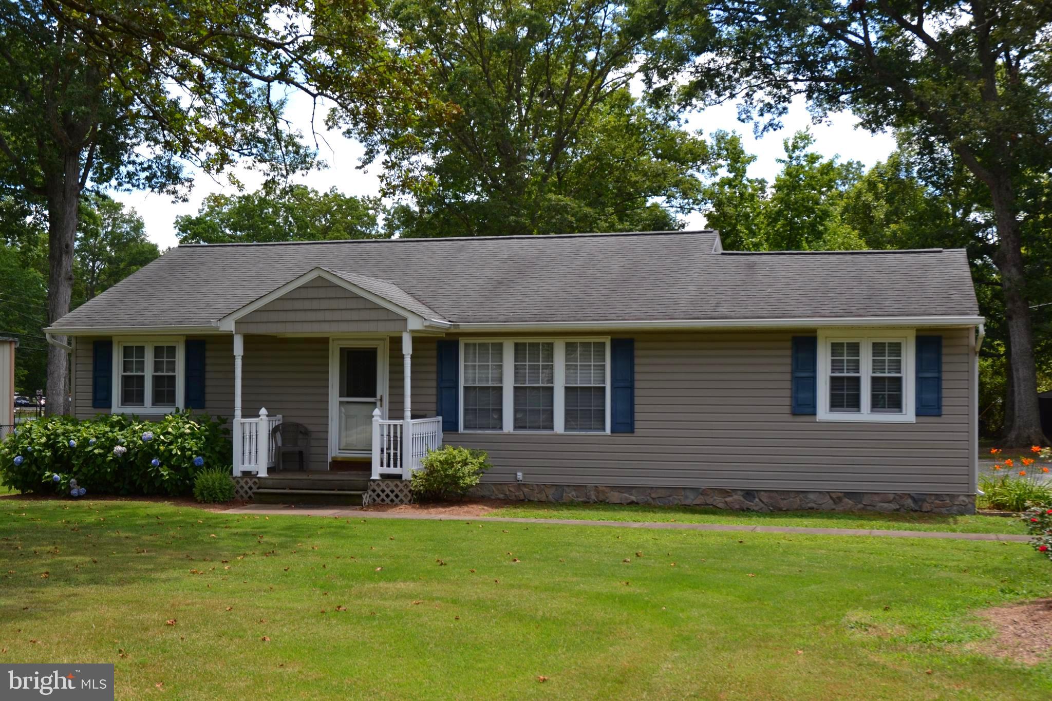 401 Ferry Road Fredericksburg, VA 22405 - Photo 1 of 21 Gallery Image 1