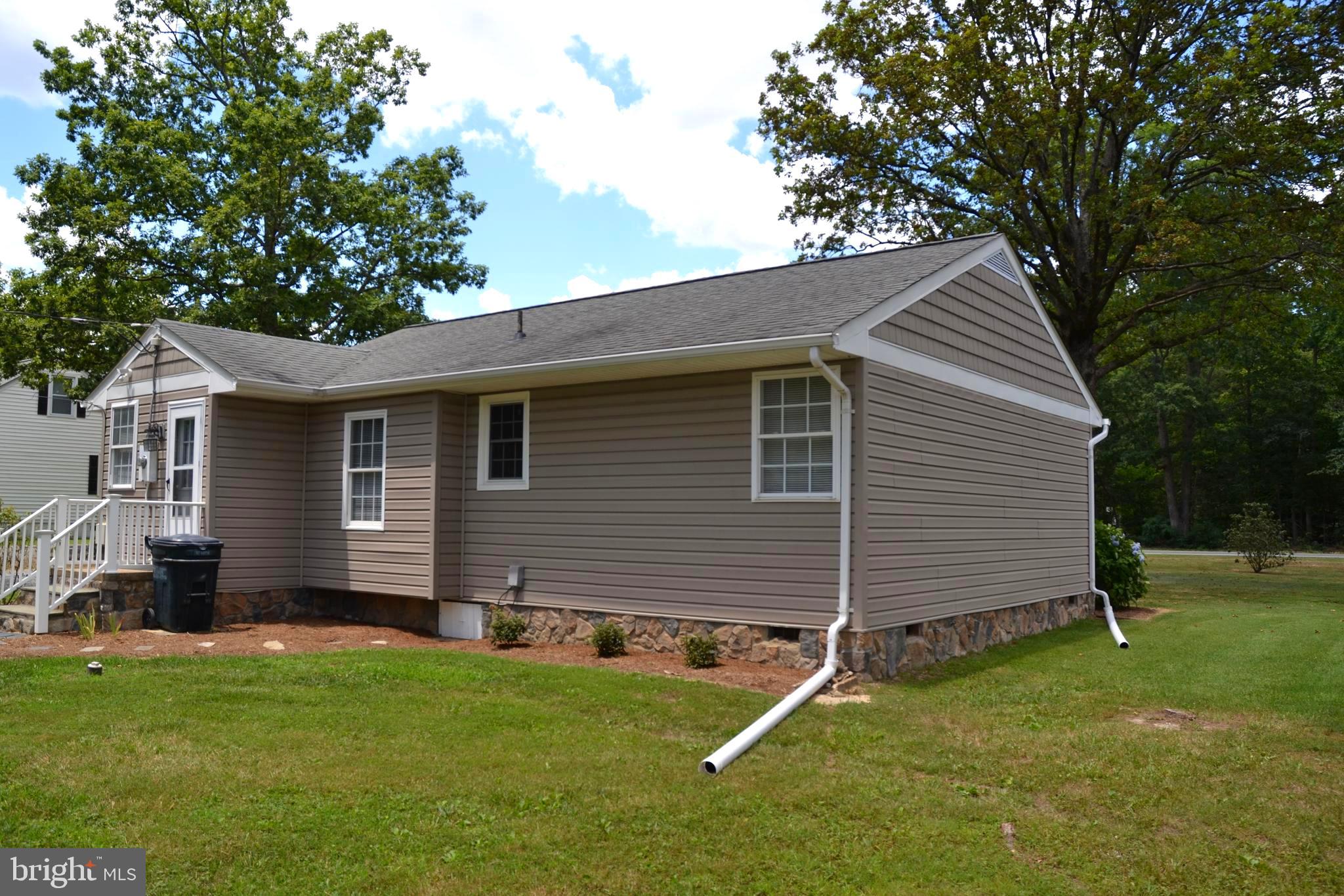 401 Ferry Road Fredericksburg, VA 22405 - Photo 3 of 21 Gallery Image 3