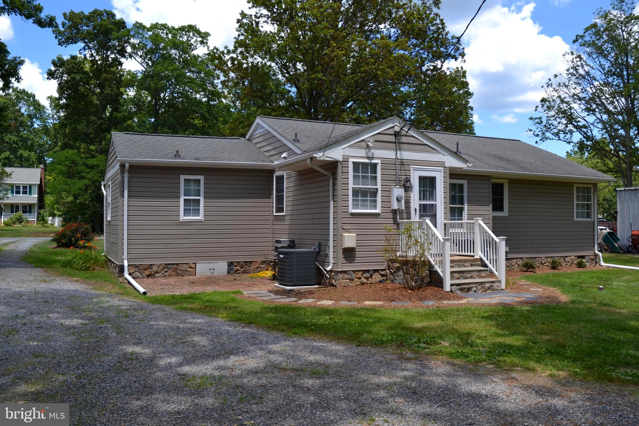 401 Ferry Road Fredericksburg, VA 22405 - Photo 4 of 21 Gallery Image 4