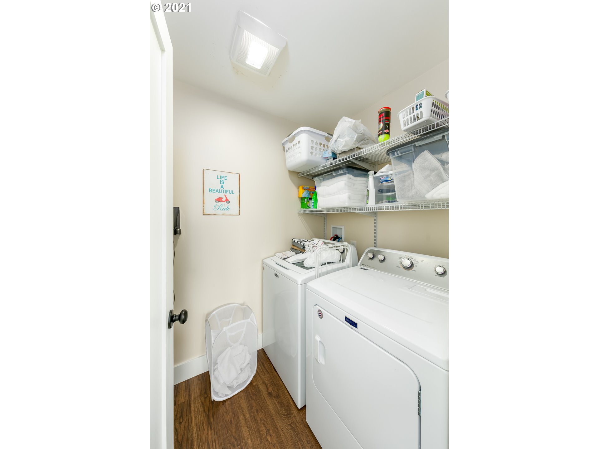 2531 Kingsley Road Hood River, OR 97031 - Photo 17 of 23 Gallery Image 17