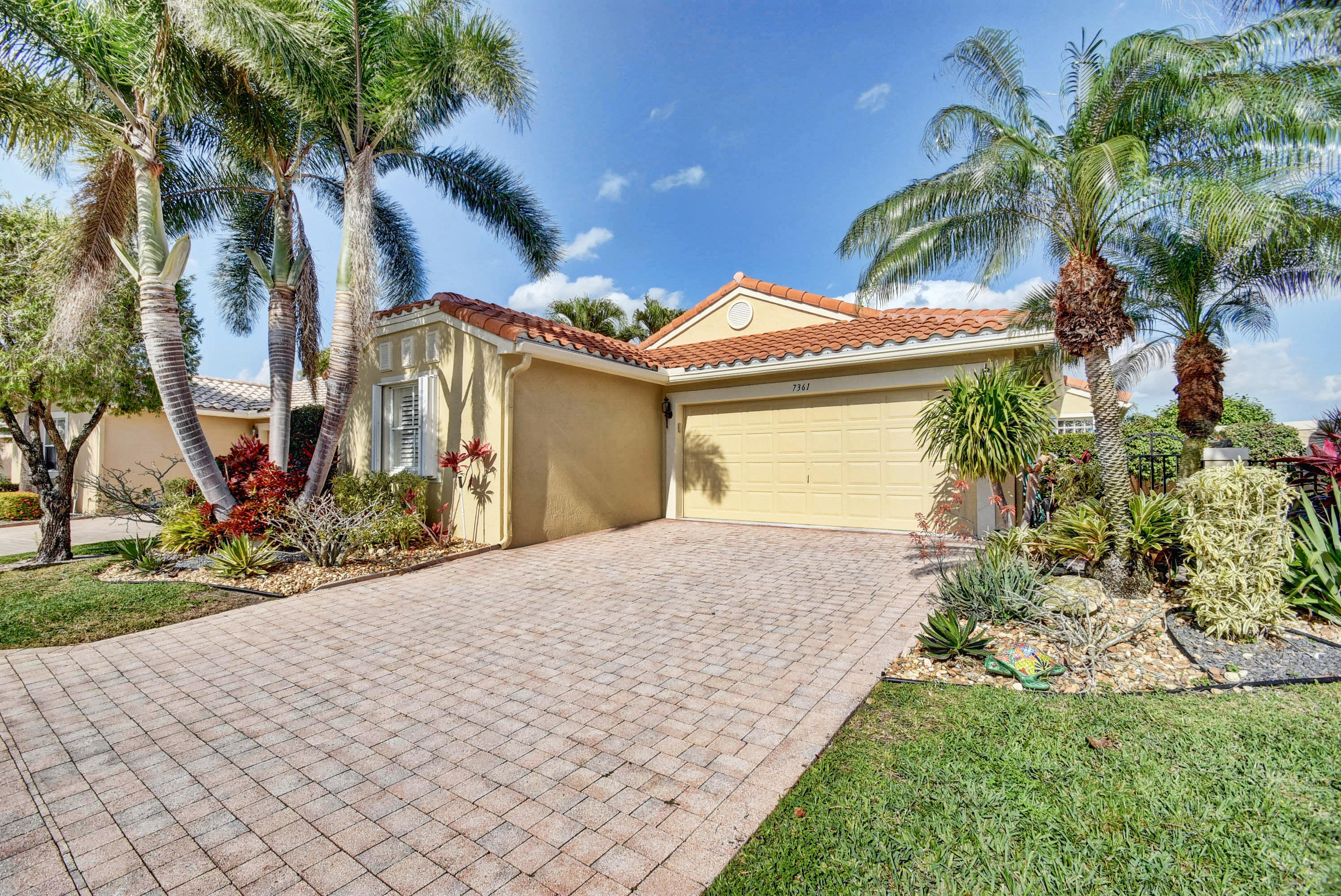 7361 Chorale Road Boynton Beach, FL 33437 - Photo 2 of 44 1 of 51.jpg (5 of 46)