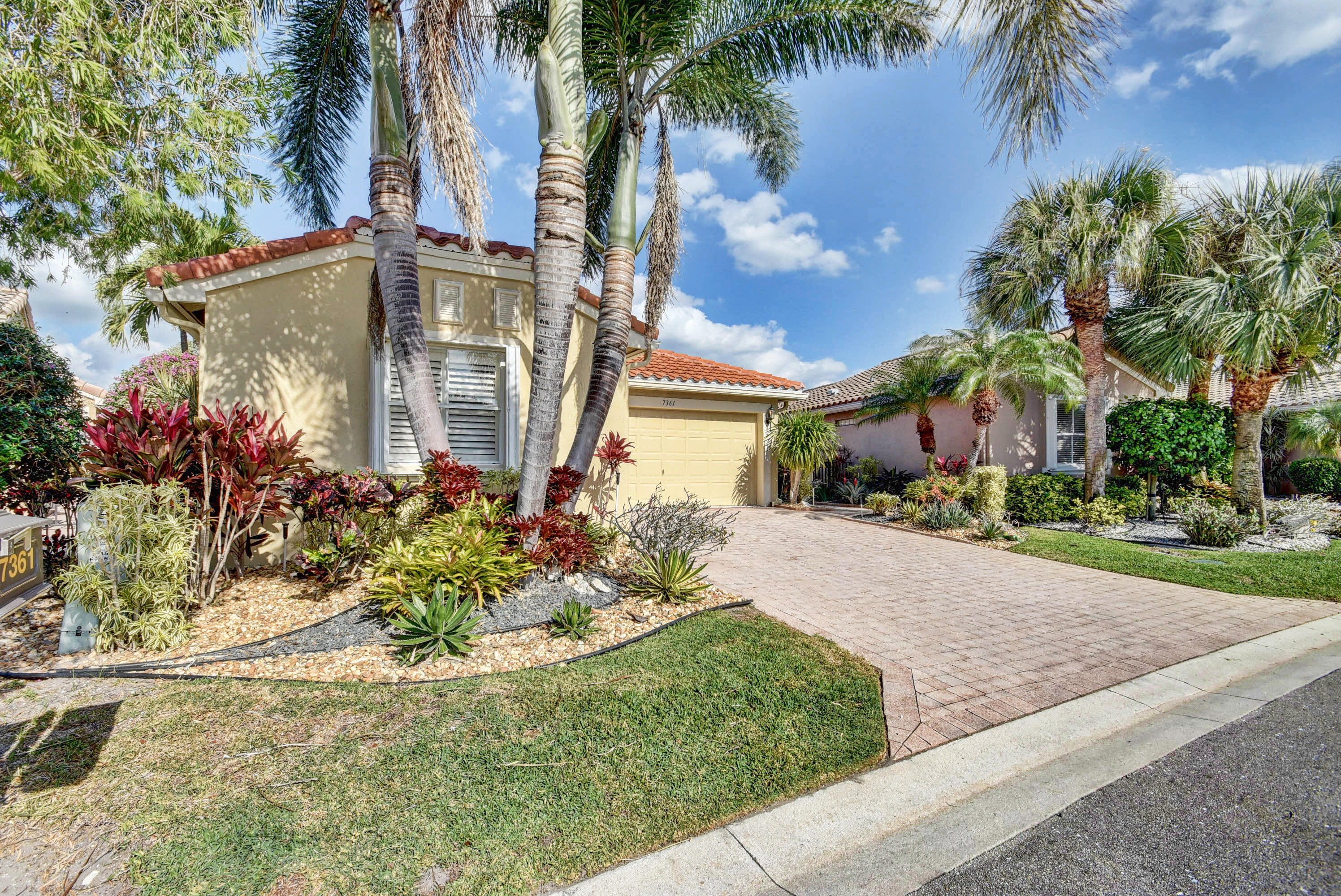 7361 Chorale Road Boynton Beach, FL 33437 - Photo 3 of 44 1 of 51.jpg (6 of 46)