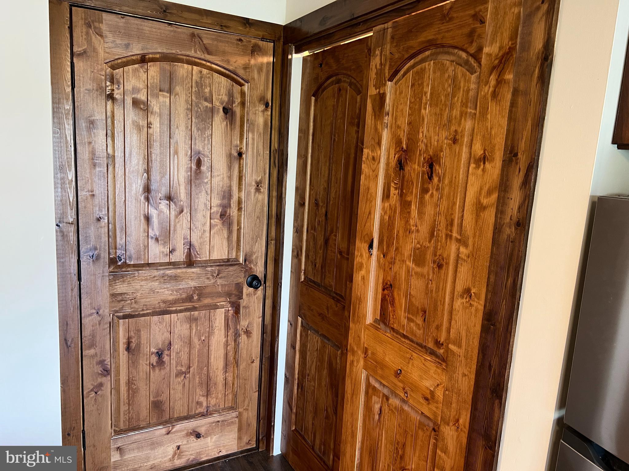 140 The Hill Road, Unit 21B Basye, VA 22810 - Photo 10 of 17 Interior doors are solid wood!