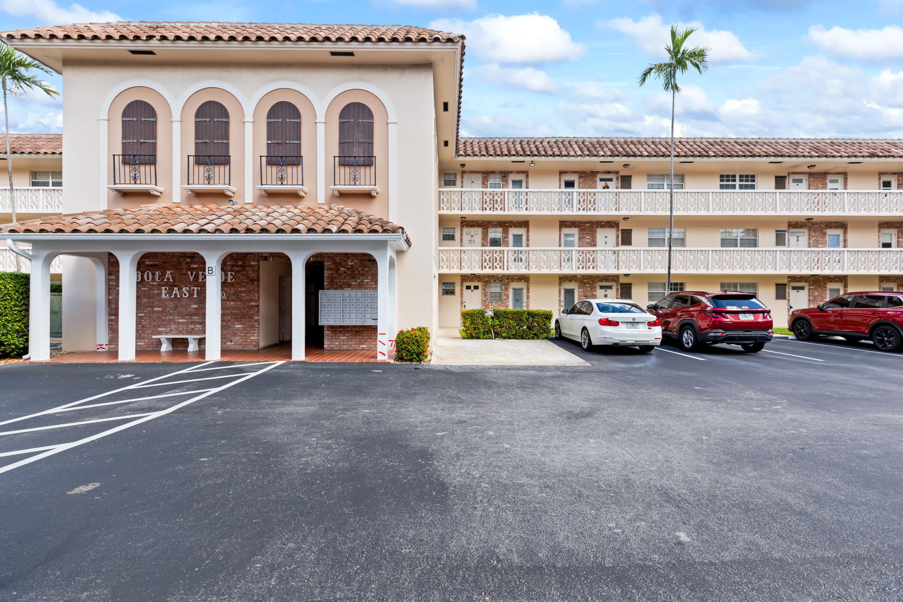 400 Northeast 20th Street, Unit B108 Boca Raton, FL 33431 - Photo 1 of 31 Front of Condo