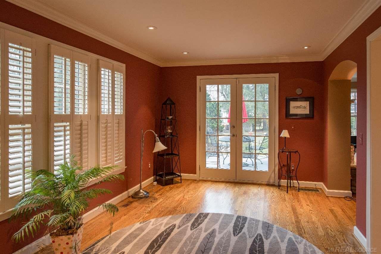 1052 Audubon Road Grosse Pointe Park, MI 48230 - Photo 9 of 46