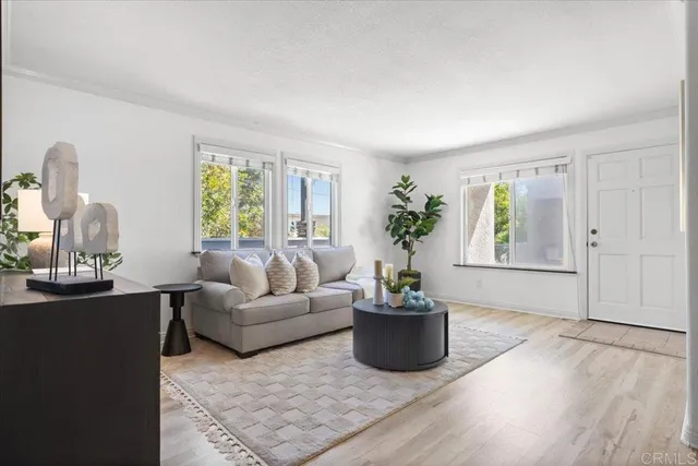 $549,999 | 3909 Monroe Avenue, Unit 101, San Diego, CA 92116