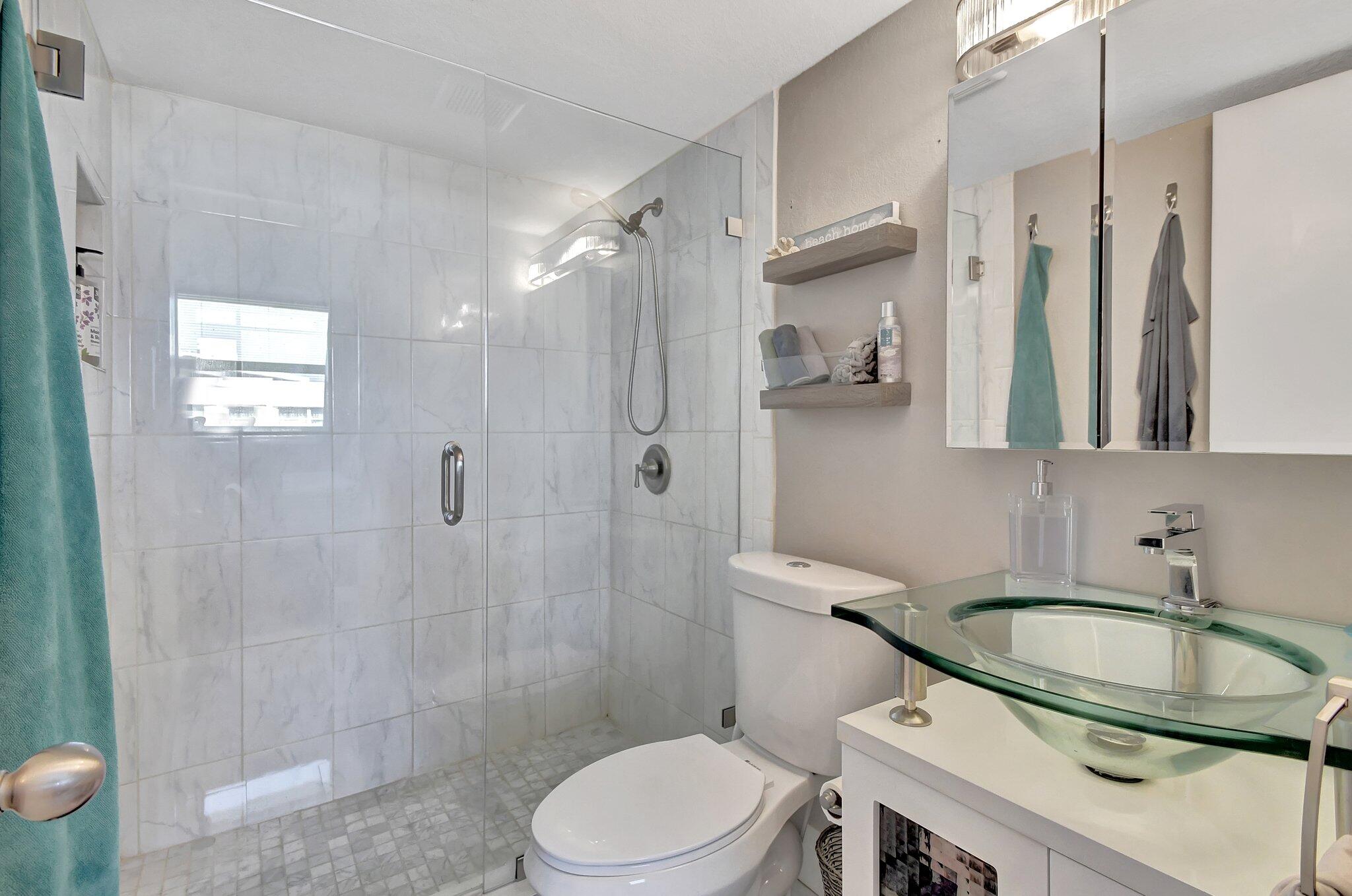 2929 South Ocean Boulevard, Unit 5040 Boca Raton, FL 33432 - Photo 24 of 35 Bath