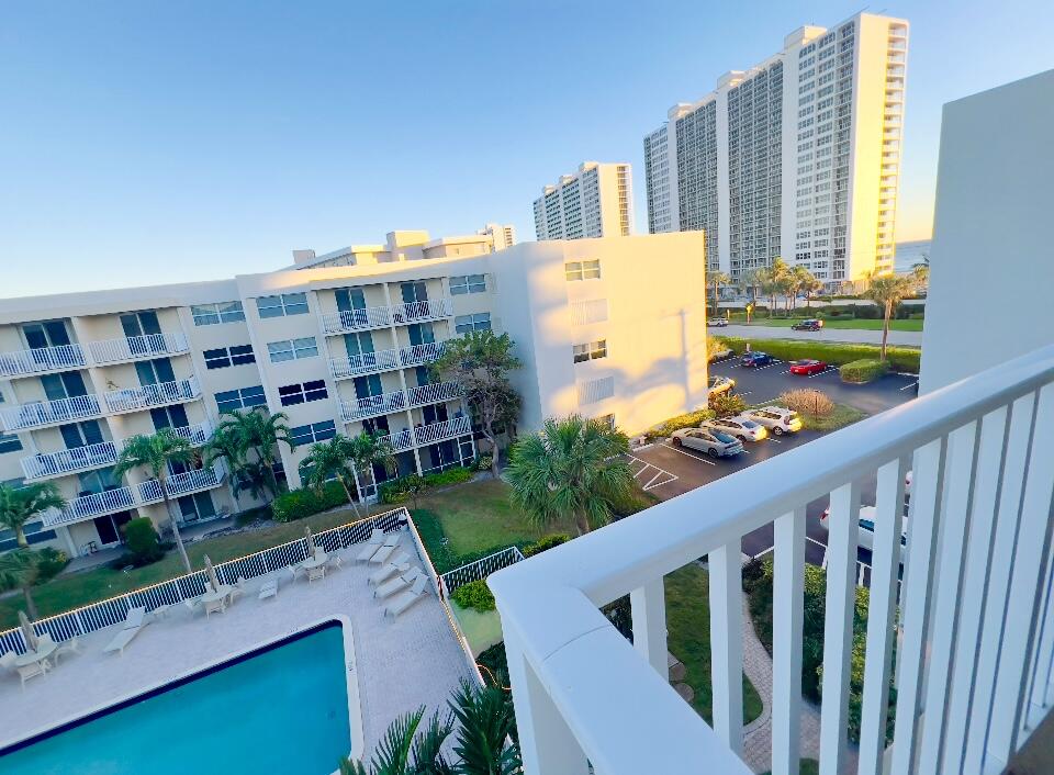 2929 South Ocean Boulevard, Unit 5040 Boca Raton, FL 33432 - Photo 3 of 35 Balcony