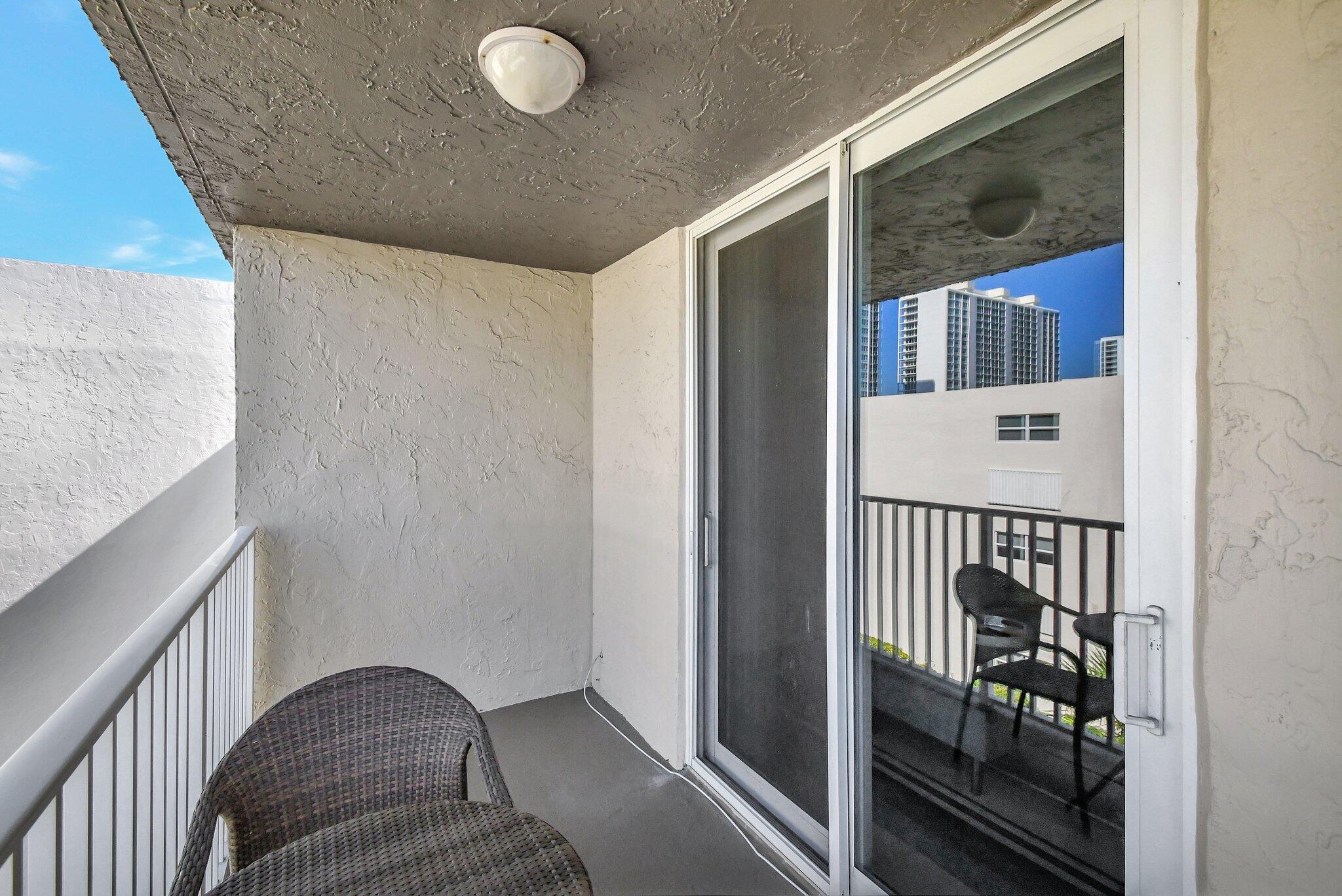 2929 South Ocean Boulevard, Unit 5040 Boca Raton, FL 33432 - Photo 31 of 35 High impact doors