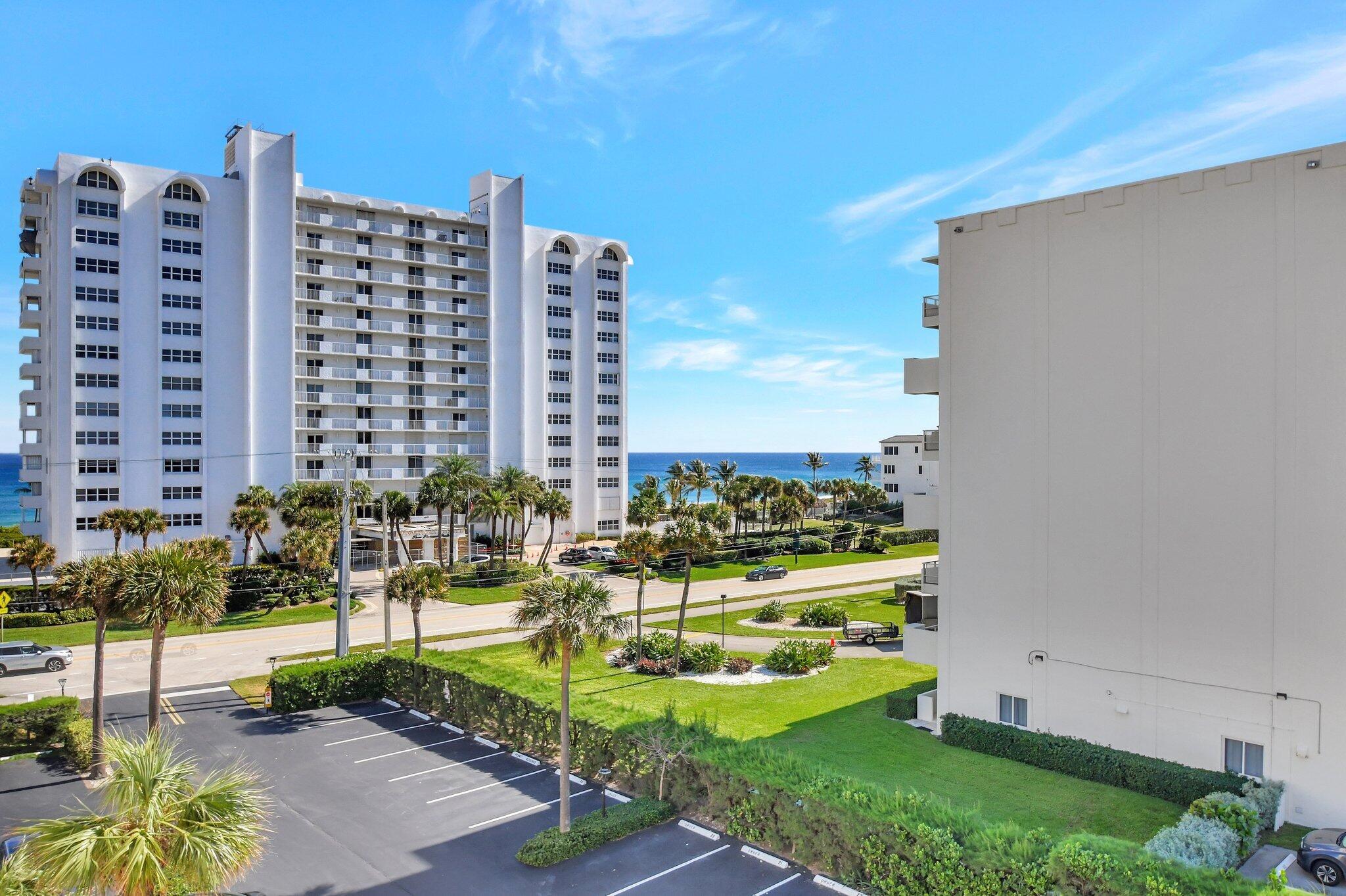 2929 South Ocean Boulevard, Unit 5040 Boca Raton, FL 33432 - Photo 7 of 35 Entrance view