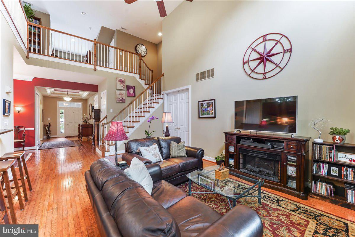 217 Hanover Road Phoenixville, PA 19460 - Photo 5 of 43 Great Room w/ recessed lighting