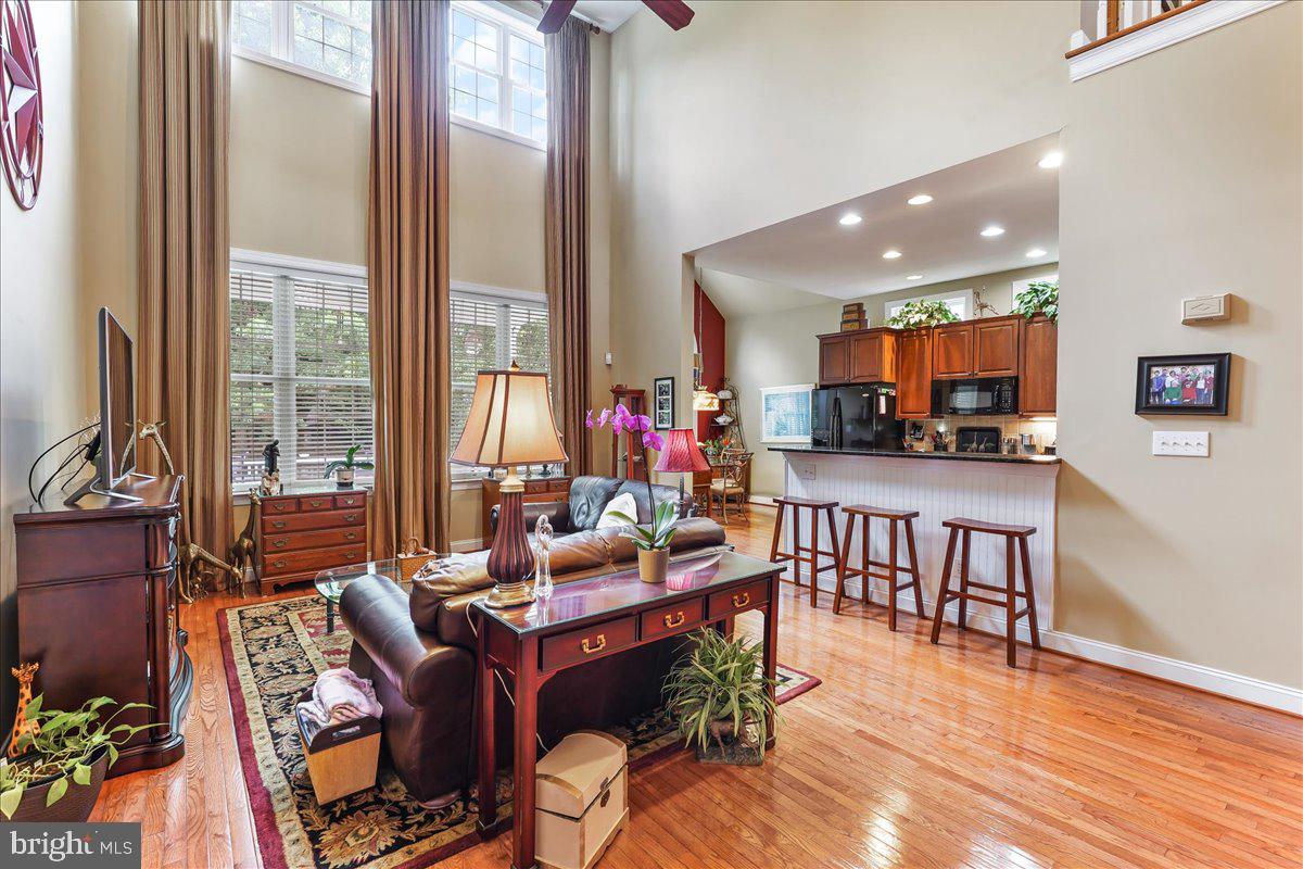 217 Hanover Road Phoenixville, PA 19460 - Photo 6 of 43 Dramatic Two-Story Great Room