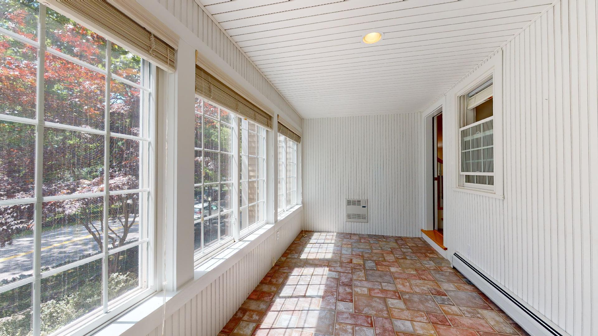 950 Shore Road Cape Elizabeth, ME 04107 - Photo 18 of 48 Sunroom