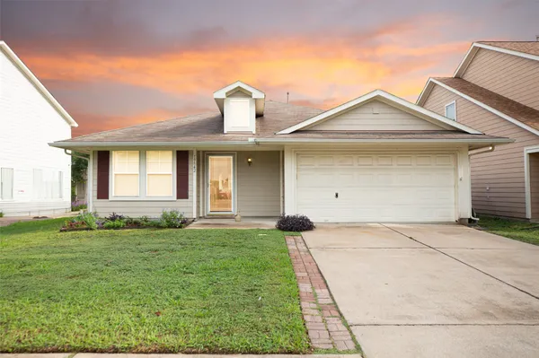 $1,850 | 19842 Hidden Shadow Lane, Cypress, TX 77433