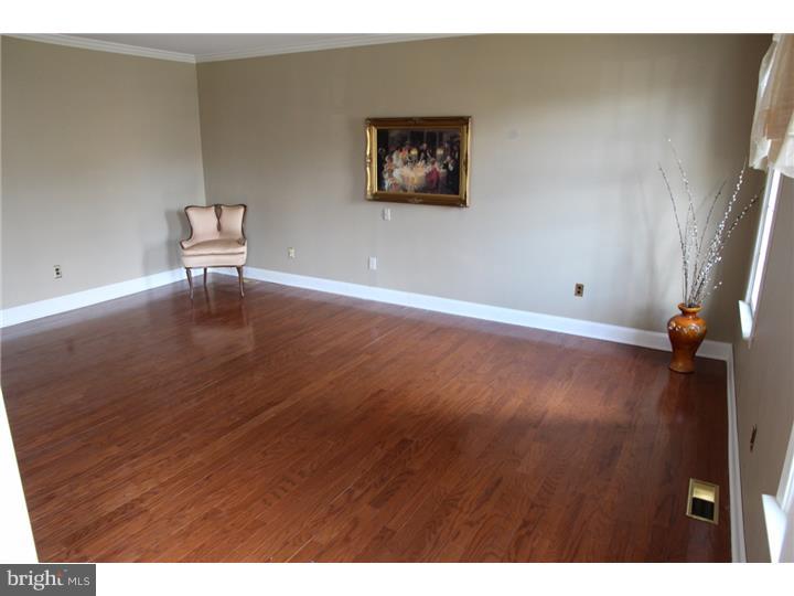 413 Trend Road Yardley, PA 19067 - Photo 11 of 25 Gallery Image 11