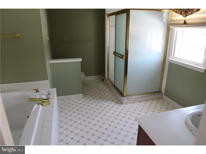 413 Trend Road Yardley, PA 19067 - Photo 14 of 25 Gallery Image 14