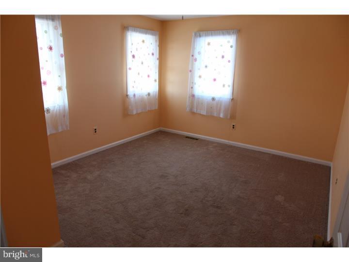 413 Trend Road Yardley, PA 19067 - Photo 17 of 25 Gallery Image 17