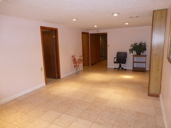 14 Suffolk Road Sharon, MA 02067 - Photo 15 of 25 Gallery Image 15