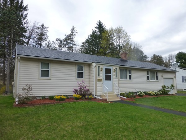 14 Suffolk Road Sharon, MA 02067 - Photo 2 of 25 Gallery Image 2