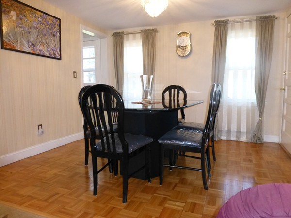 14 Suffolk Road Sharon, MA 02067 - Photo 4 of 25 Gallery Image 4