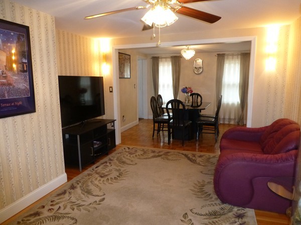 14 Suffolk Road Sharon, MA 02067 - Photo 6 of 25 Gallery Image 6