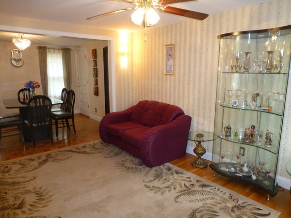 14 Suffolk Road Sharon, MA 02067 - Photo 7 of 25 Gallery Image 7
