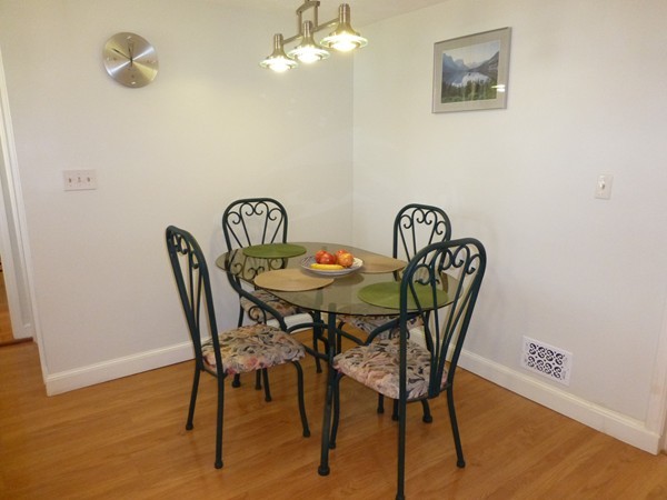 14 Suffolk Road Sharon, MA 02067 - Photo 10 of 25 Gallery Image 10
