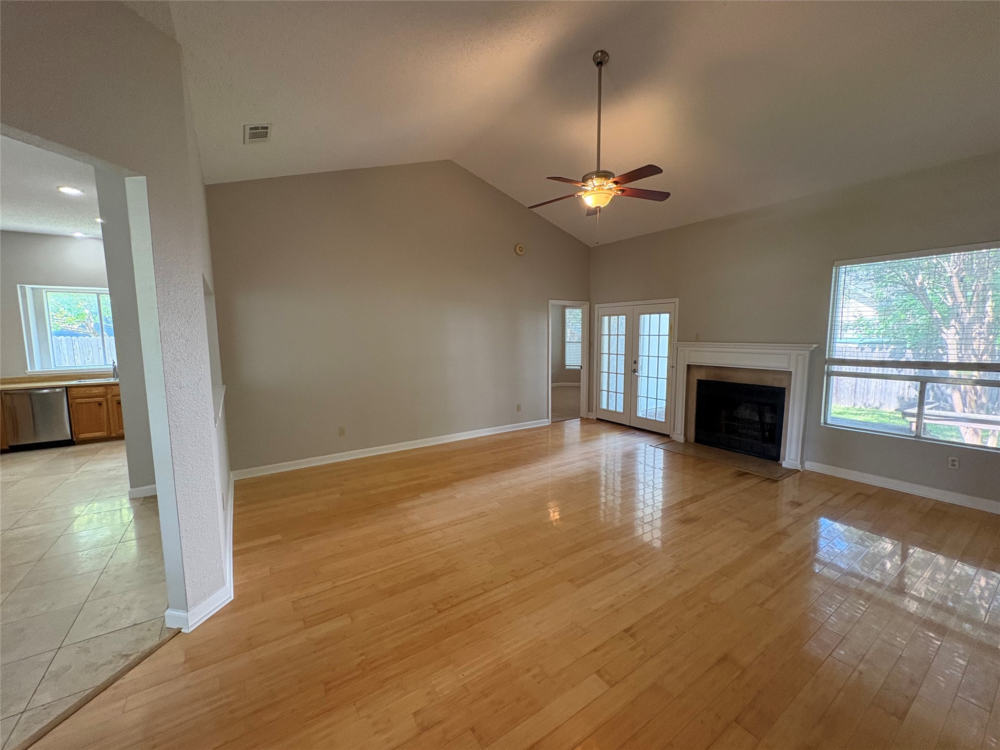 12506 Turkey Ridge Court Austin, TX 78729 - Photo 4 of 25