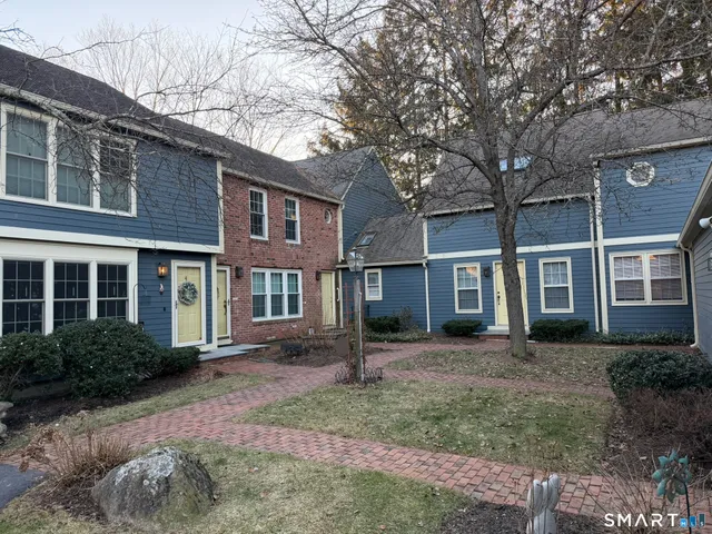 $400,000 | 2 Esterly Farms Road, Unit 2, Madison, CT 06443