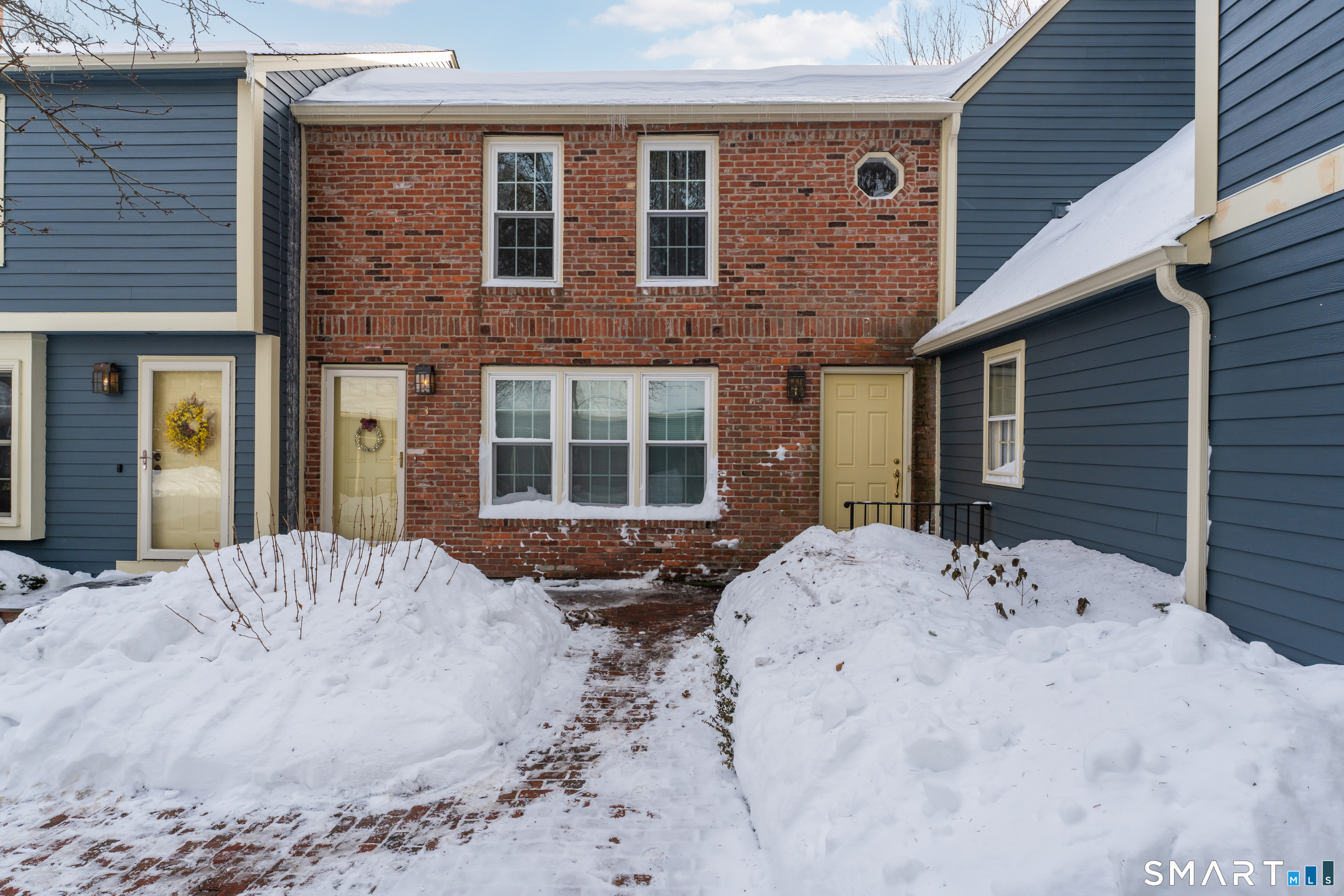 2 Esterly Farms Road, Unit 2 Madison, CT 06443 - Photo 25 of 40 Welcome to Unit #2!