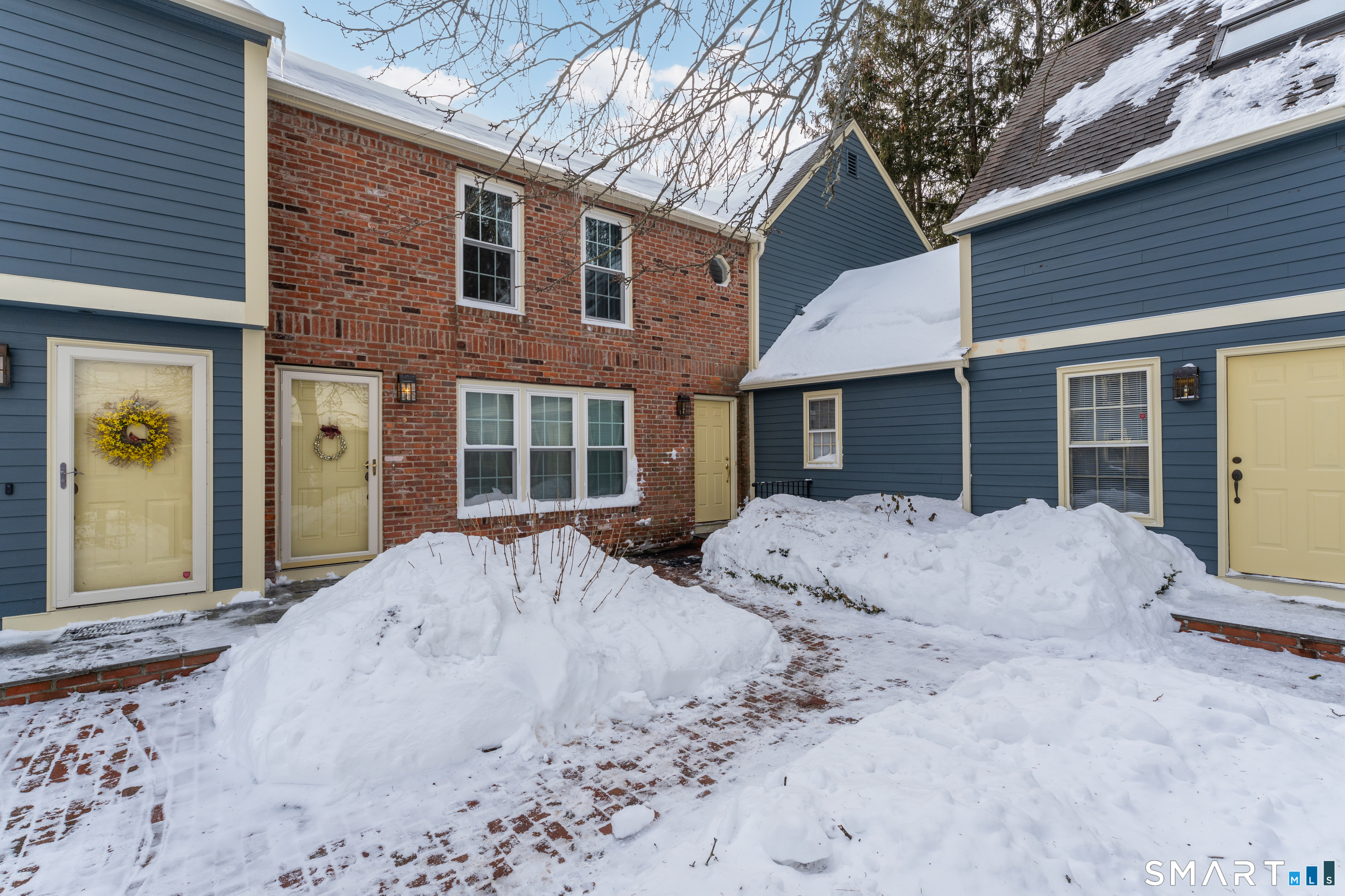 2 Esterly Farms Road, Unit 2 Madison, CT 06443 - Photo 26 of 40 Peaceful corner unit, tranquil and private, perfect for serenity.