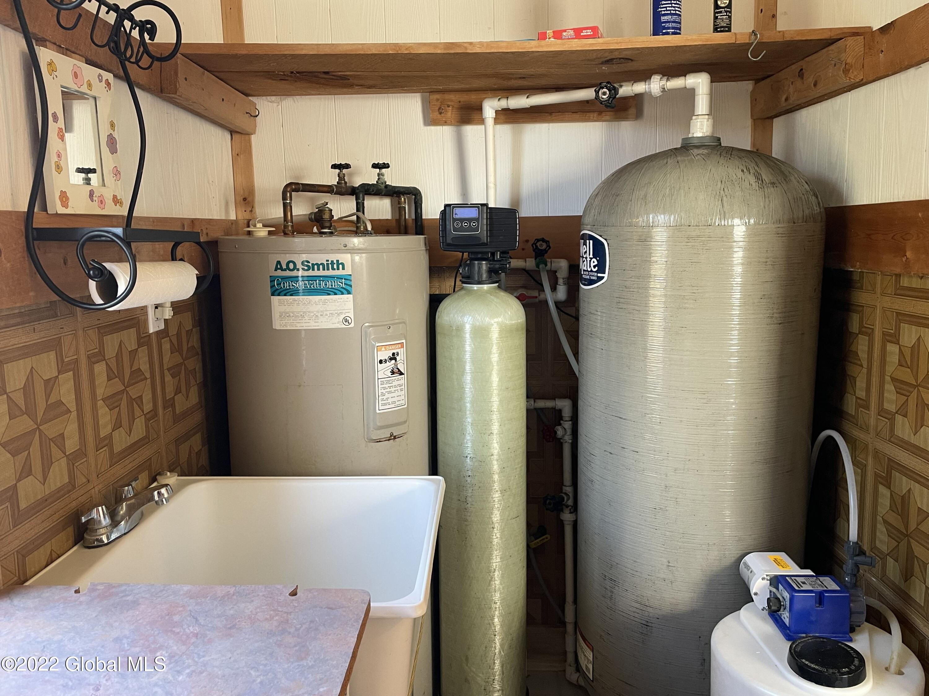 124 Gloria Rich Road Cobleskill, NY 12043 - Photo 26 of 28 Laundry/Utility Room