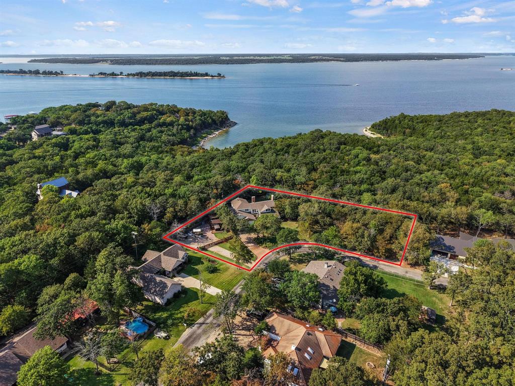 455 Lakepoint Loop Pottsboro, TX 75076 - Photo 33 of 36 Aerial view of property's location with property parcel outlined