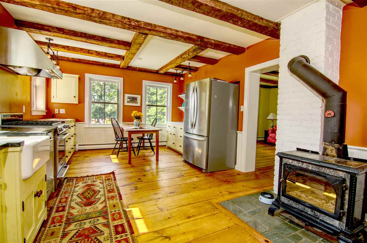 2322 Brook Road Warren, VT 05674 - Photo 2 of 36