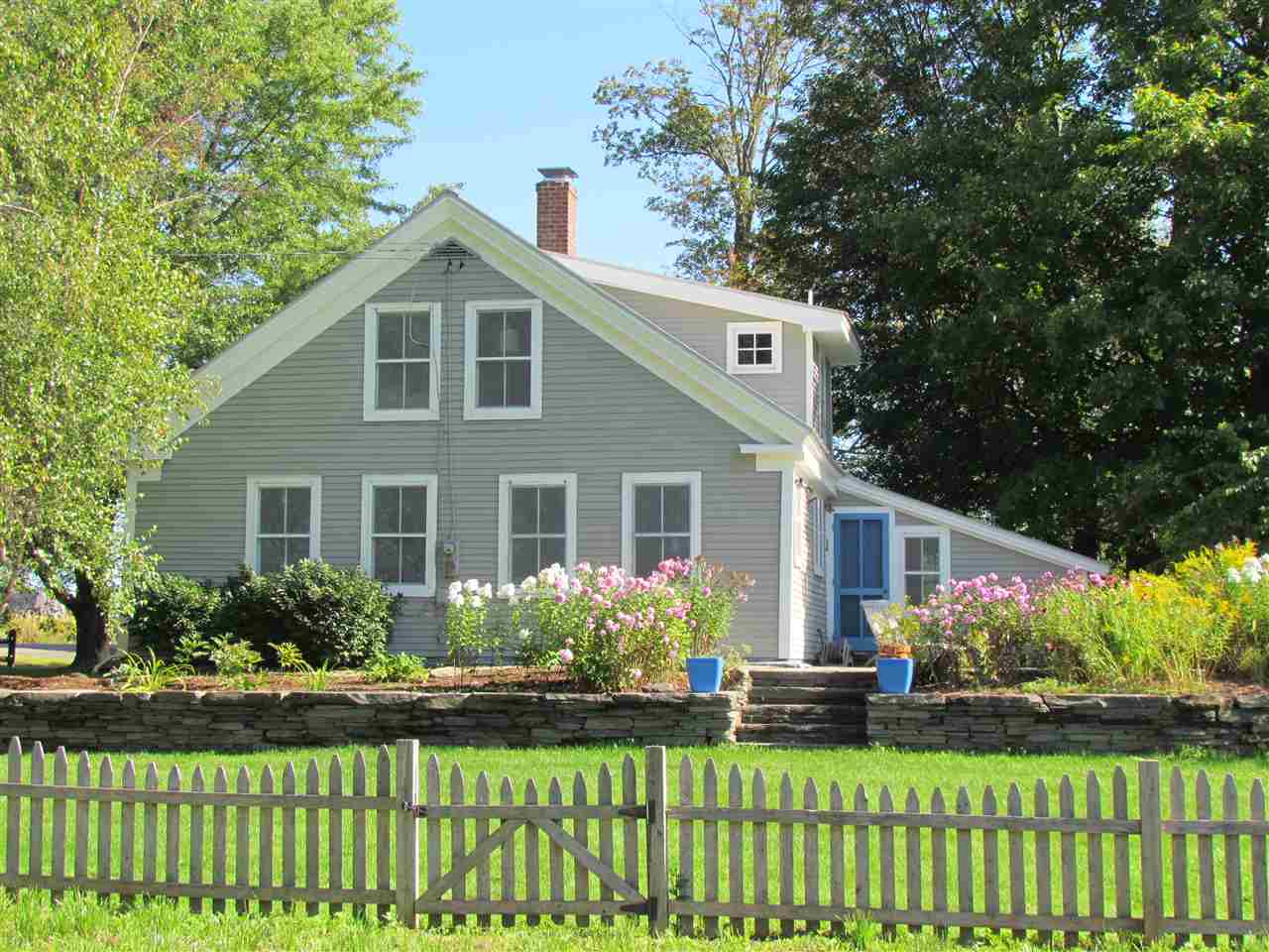 2322 Brook Road Warren, VT 05674 - Photo 7 of 36
