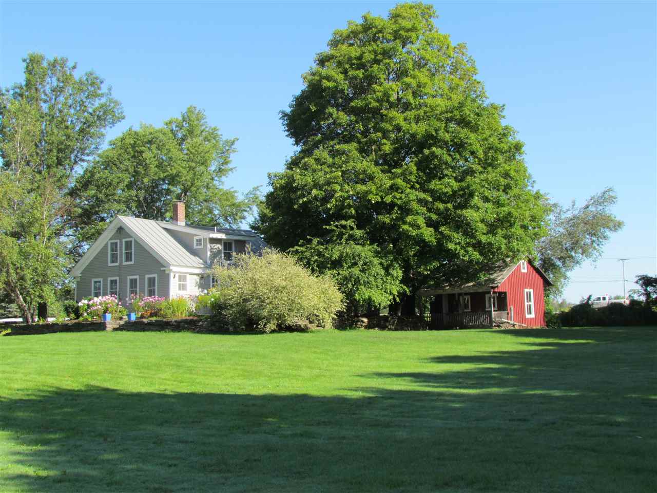 2322 Brook Road Warren, VT 05674 - Photo 9 of 36