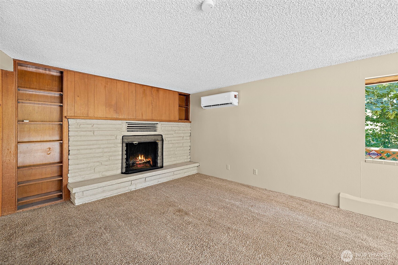 17805 Southeast Jones Road Renton, WA 98058 - Photo 16 of 38
