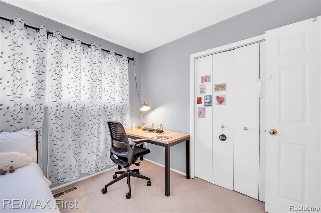 40965 West 10 Mile Road Novi, MI 48375 - Photo 20 of 22 Gallery Image 20