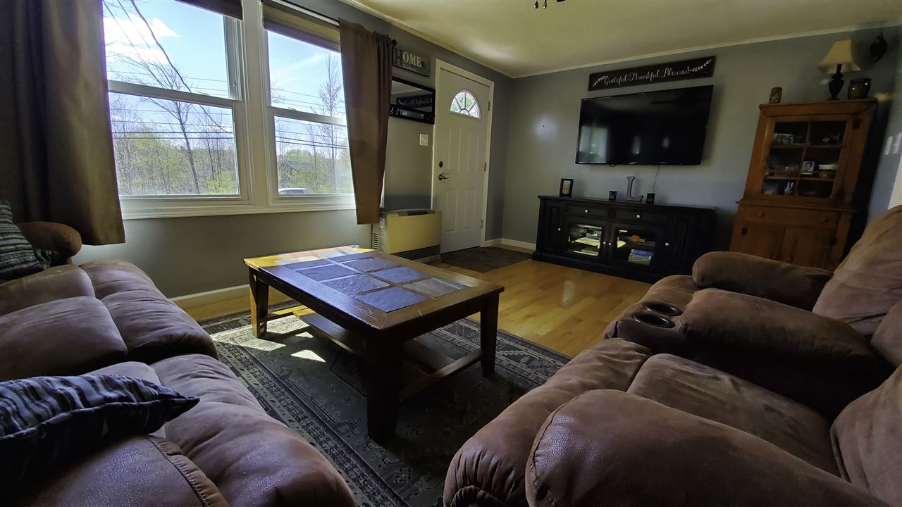181 Union Road Belmont, NH 03220 - Photo 8 of 29 Gallery Image 8