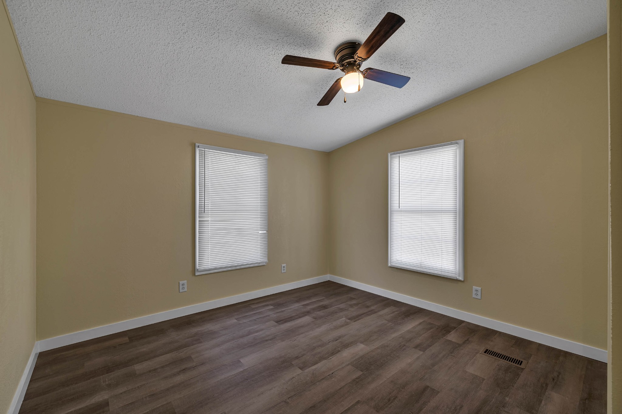 933 Ridgeview Road Maryville, TN 37801 - Photo 20 of 31 Gallery Image 20