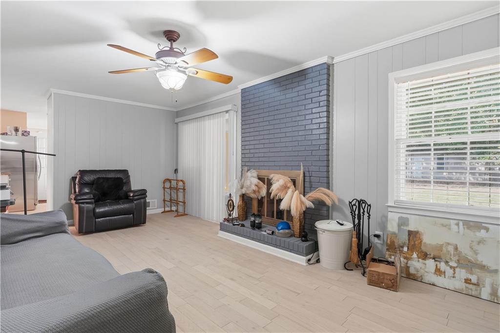 6828 Rockland Road Lithonia, GA 30038 - Photo 13 of 52 Gallery Image 13