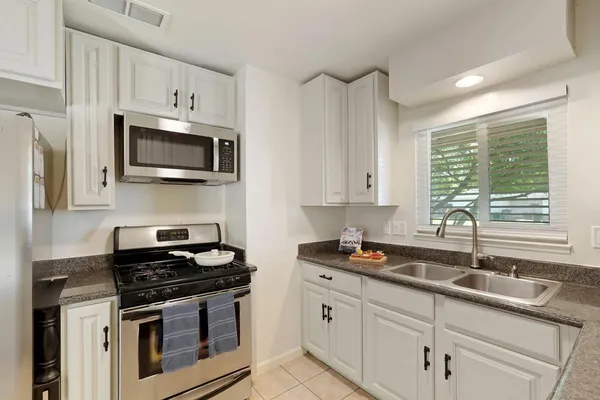 $405,000 | 2100 Preston Lane, Modesto, CA 95355