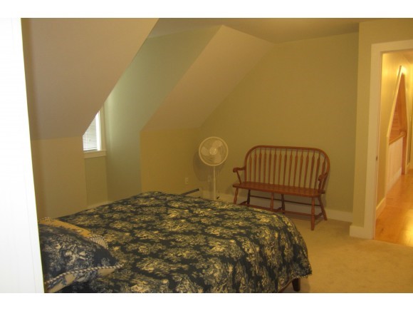 1579 Middlebrook Road West Fairlee, VT 05045 - Photo 17 of 23
