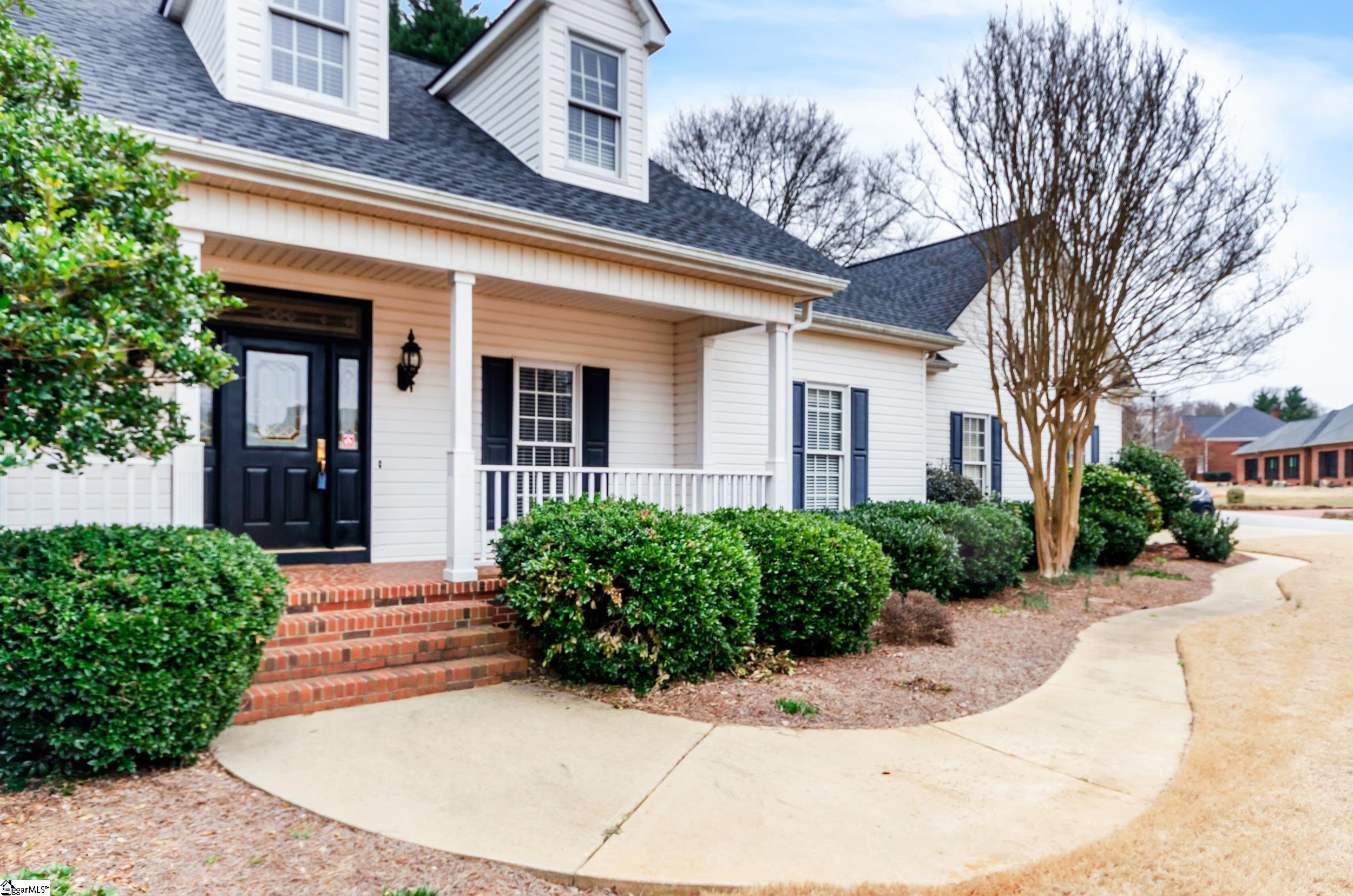 2 Shadow Point Court Simpsonville, SC 29681 - Photo 2 of 40 Gallery Image 2