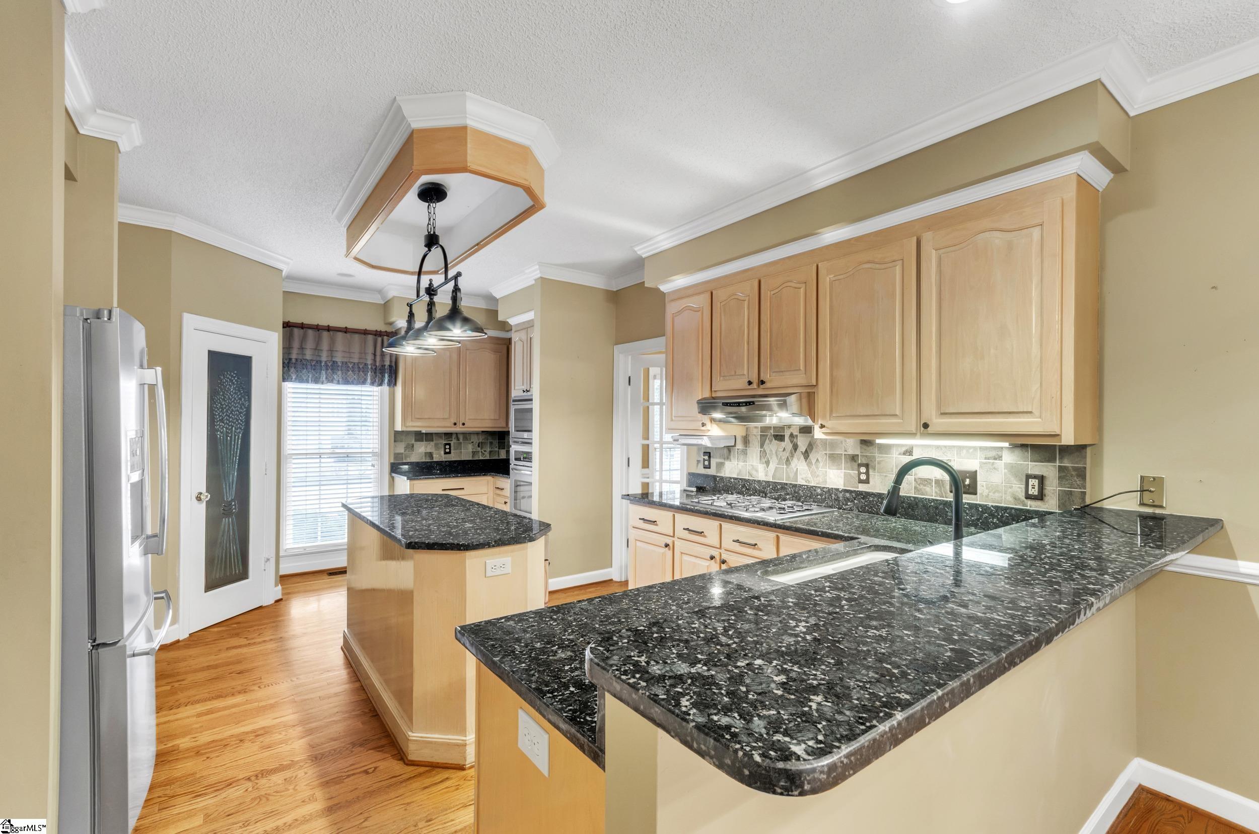 2 Shadow Point Court Simpsonville, SC 29681 - Photo 10 of 40 Gallery Image 10