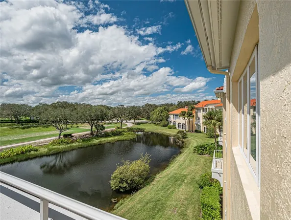 $2,000 | 5075 Harmony Circle, Unit 302, Vero Beach, FL 32967