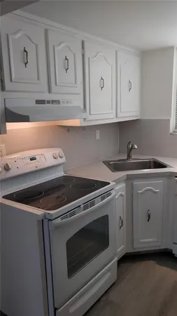 $1,400 | 1975 Northeast 135th Street, Unit 2H, North Miami, FL 33181