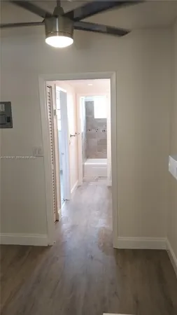 $1,400 | 1975 Northeast 135th Street, Unit 2H, North Miami, FL 33181